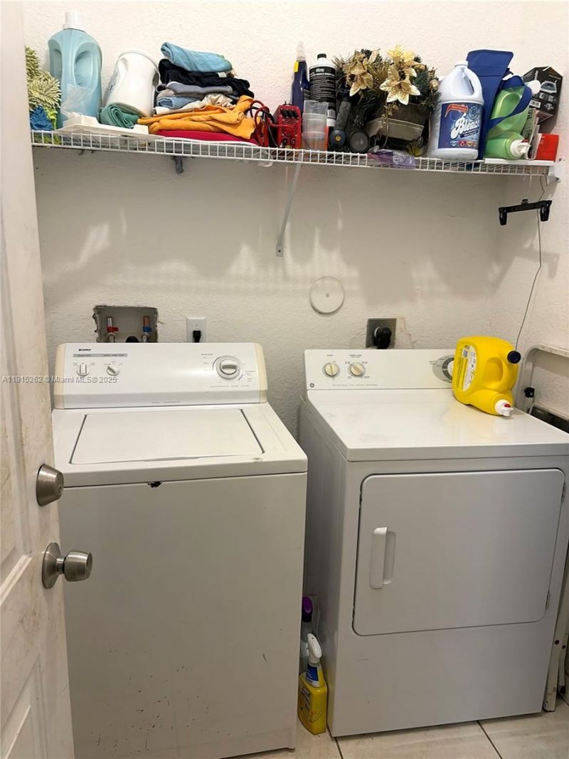 1403 SE 6th St, Homestead, FL 33033 Photo