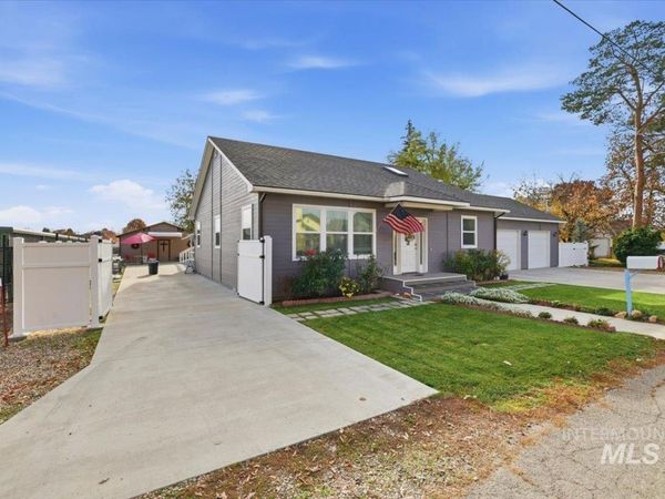 7501 W Swift Ln, Boise, ID 83704