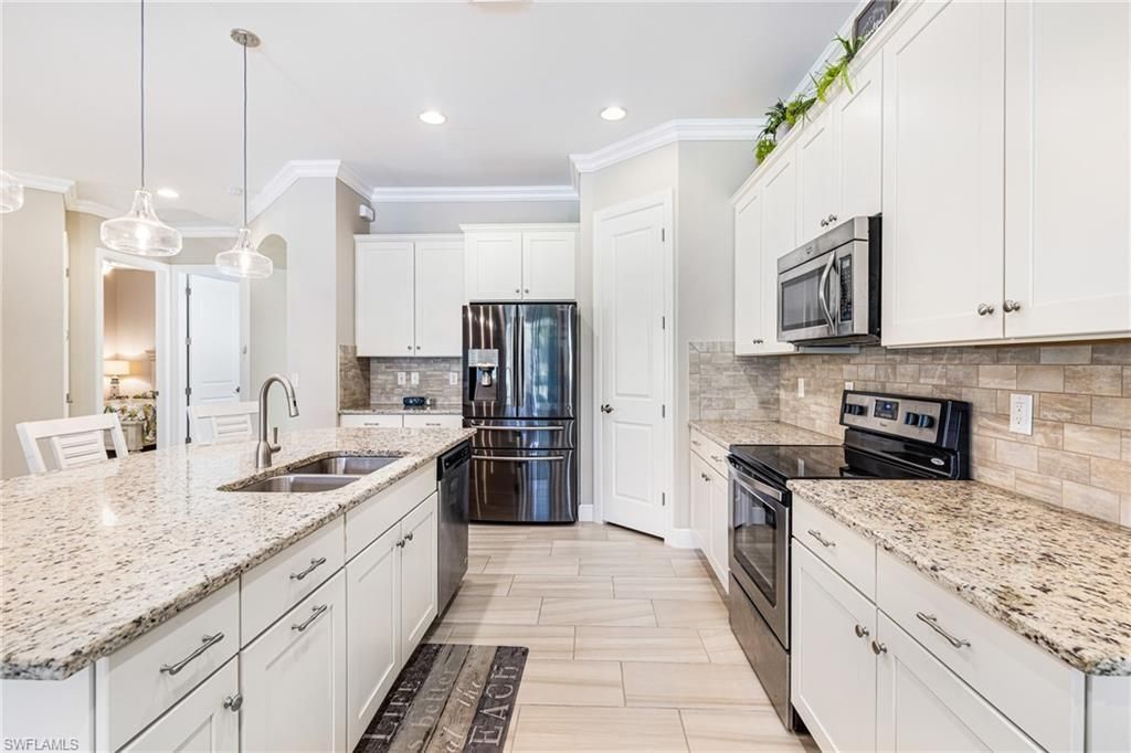 10386 Materita Dr, Fort Myers, FL 33913 Photo