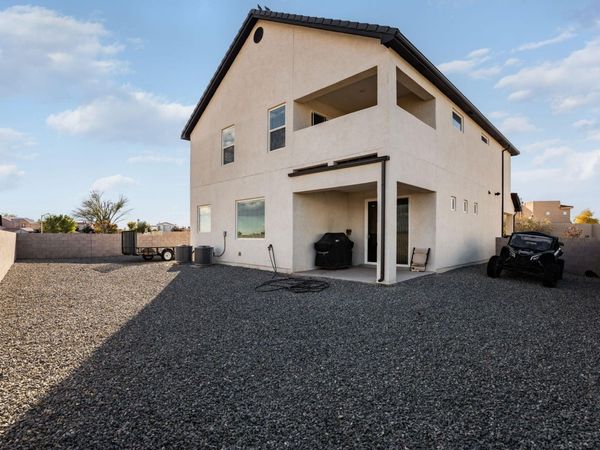 344 Pinnacle Drive SE, Rio Rancho, NM 87124