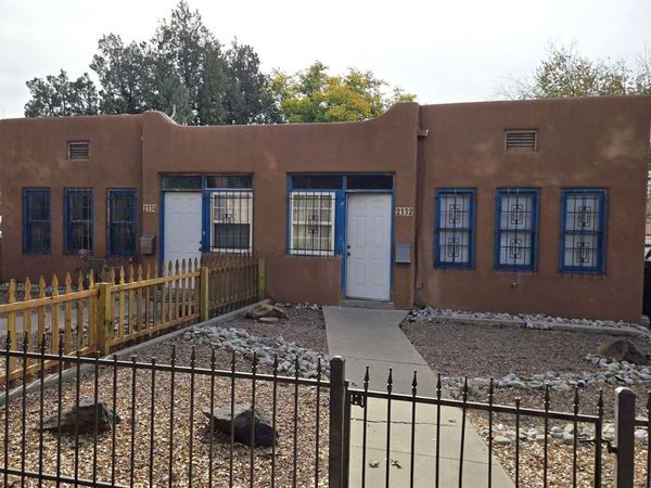2132 Gold Avenue SE, Albuquerque, NM 87106