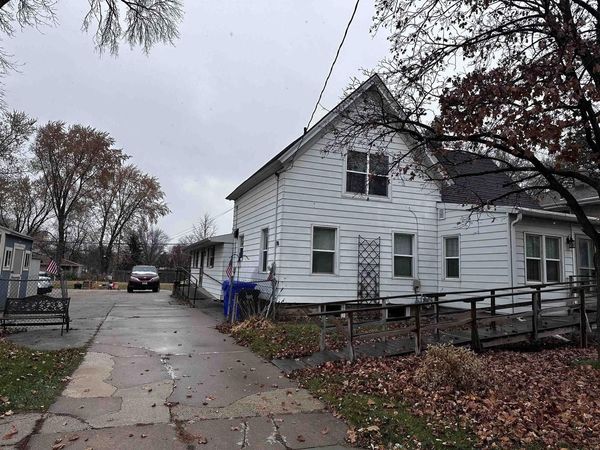 218 E CALUMET STREET, Appleton, WI 54915