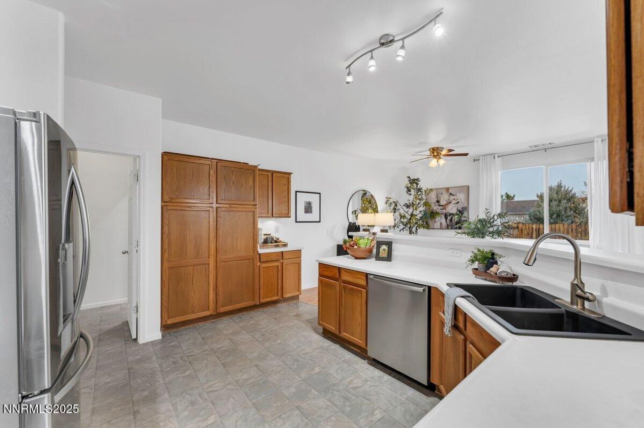 20914 White Rock Drive, Reno, NV 89508 Photo