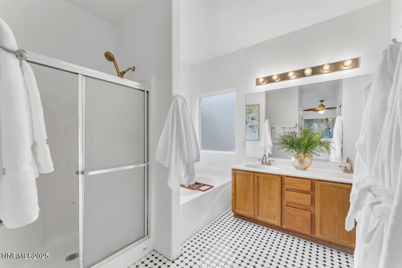 20914 White Rock Drive, Reno, NV 89508 Photo