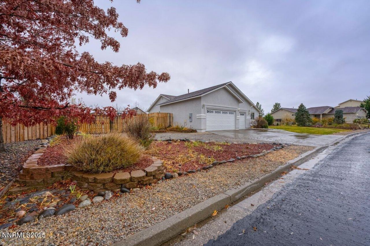 20914 White Rock Drive, Reno, NV 89508 Photo