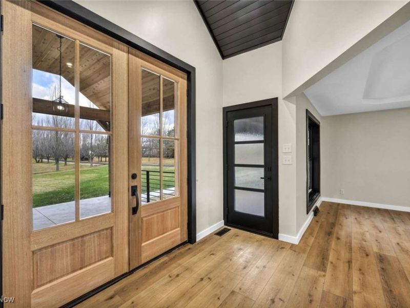 31900 Chardon Road, Willoughby Hills, OH 44094 Photo 5