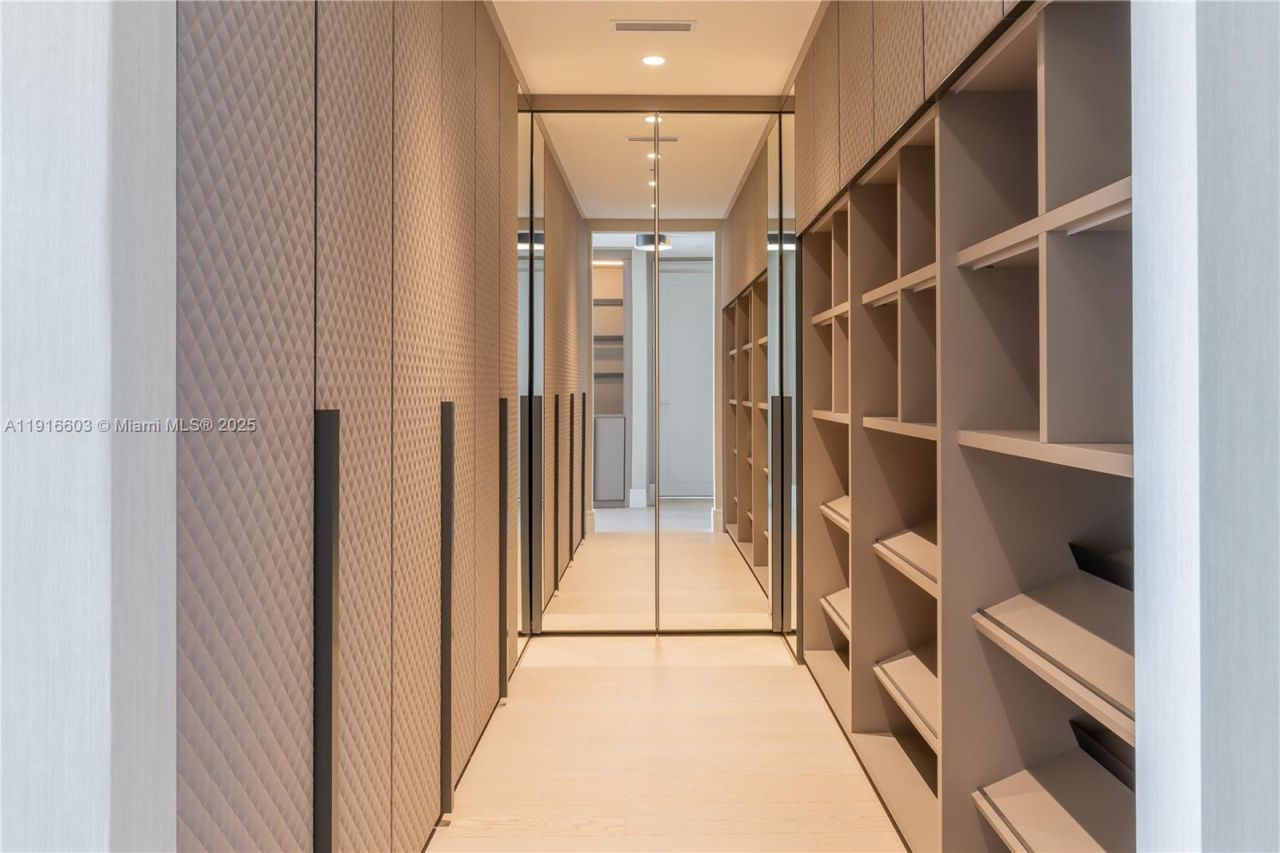 17975 Collins Avenue, Unit 2402, Sunny Isles Beach, FL 33160 Photo