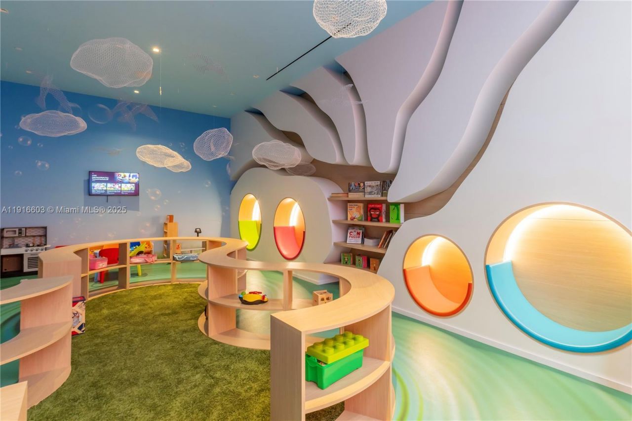 17975 Collins Avenue, Unit 2402, Sunny Isles Beach, FL 33160 Photo