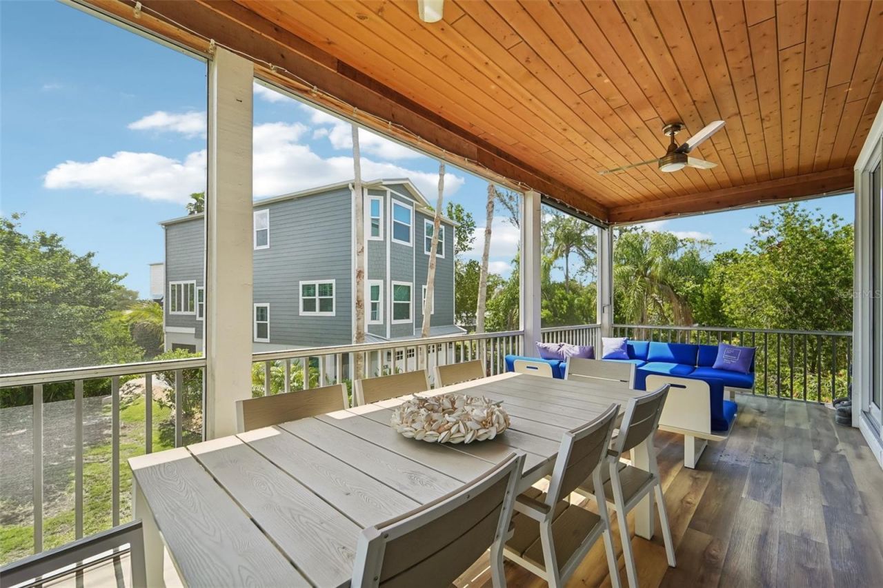 6330 Laguna Drive, Longboat Key, FL 34228 Photo