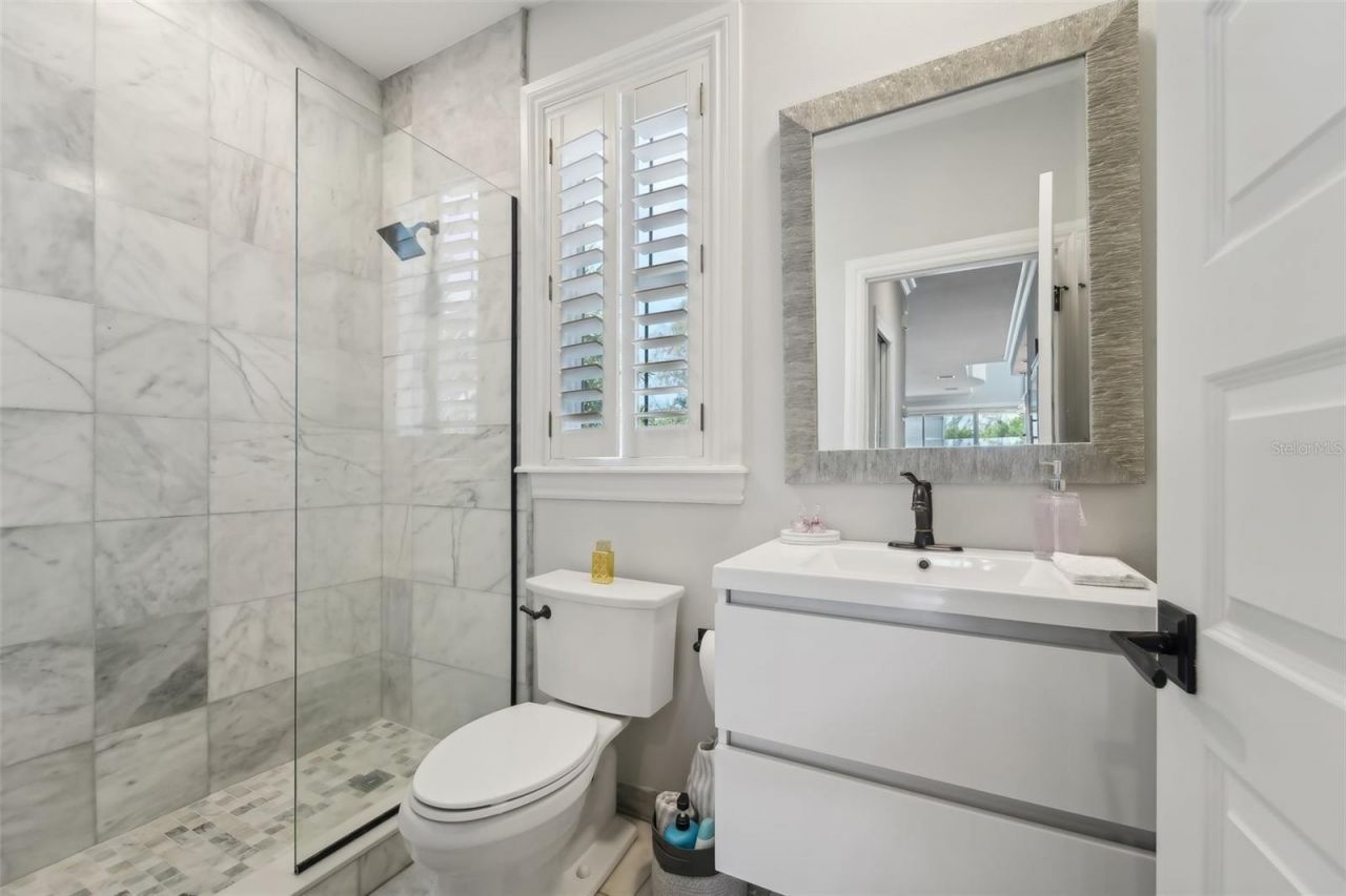 6330 Laguna Drive, Longboat Key, FL 34228 Photo