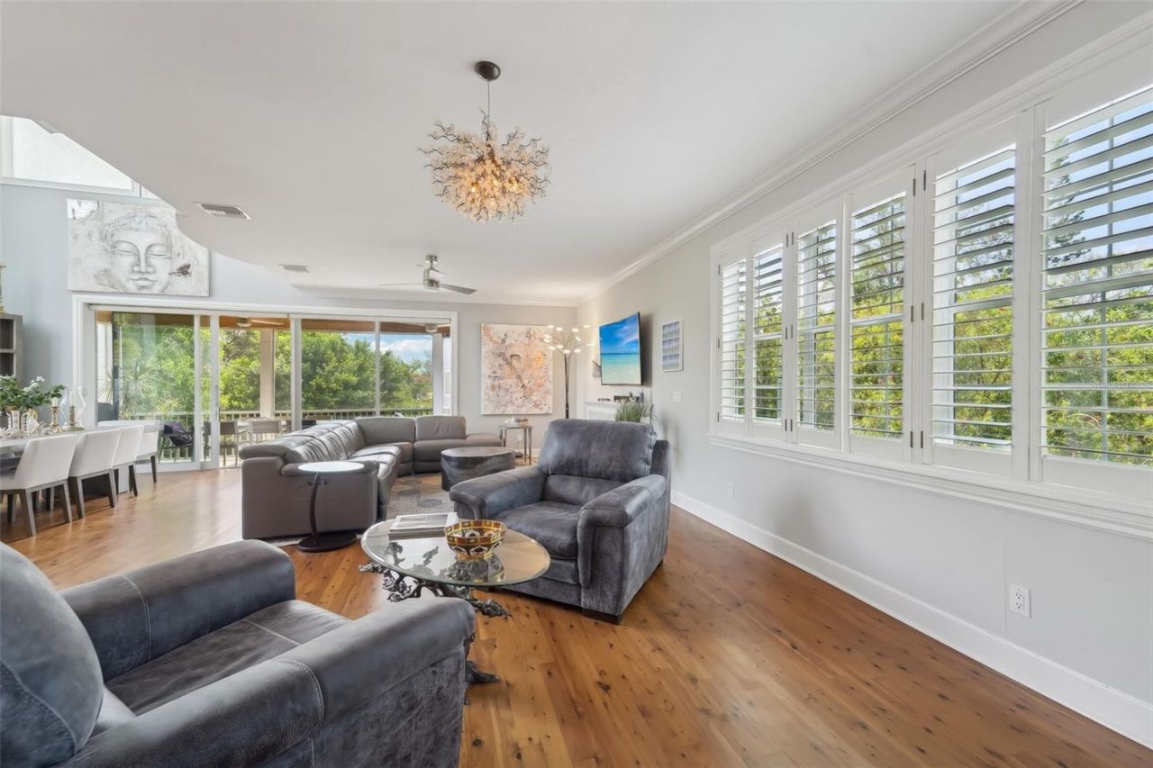 6330 Laguna Drive, Longboat Key, FL 34228 Photo