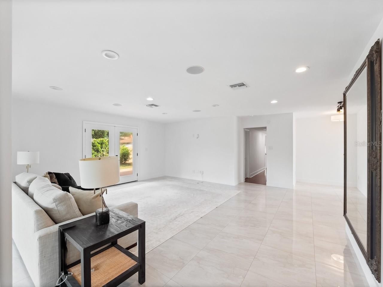 5017 Pelleport Avenue, Belle Isle, FL 32812 Photo