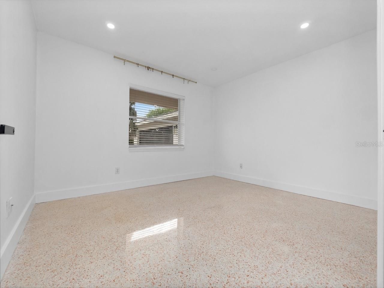 5017 Pelleport Avenue, Belle Isle, FL 32812 Photo