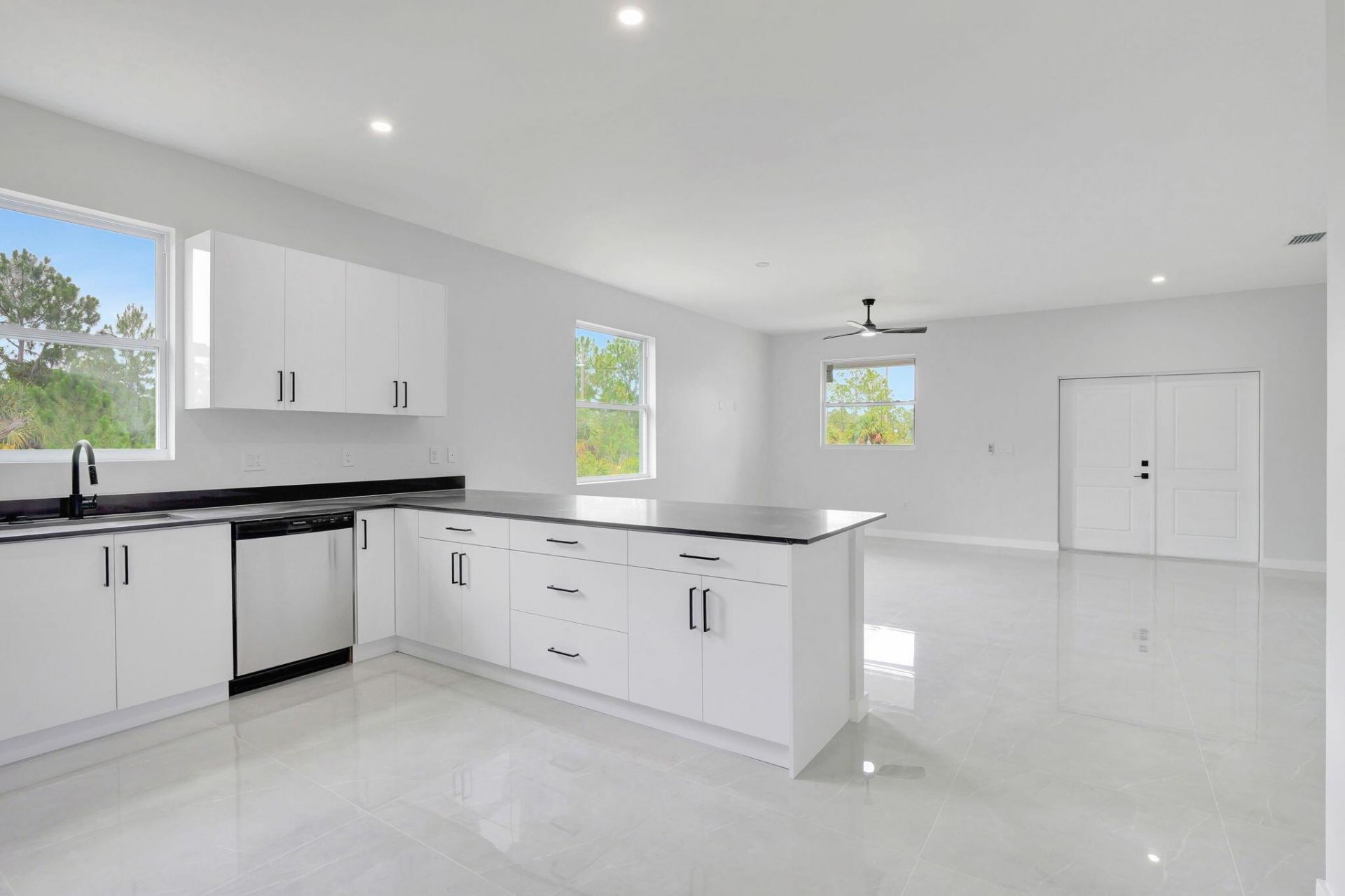 1072 Norton Avenue S, Lehigh Acres, FL 33974 Photo