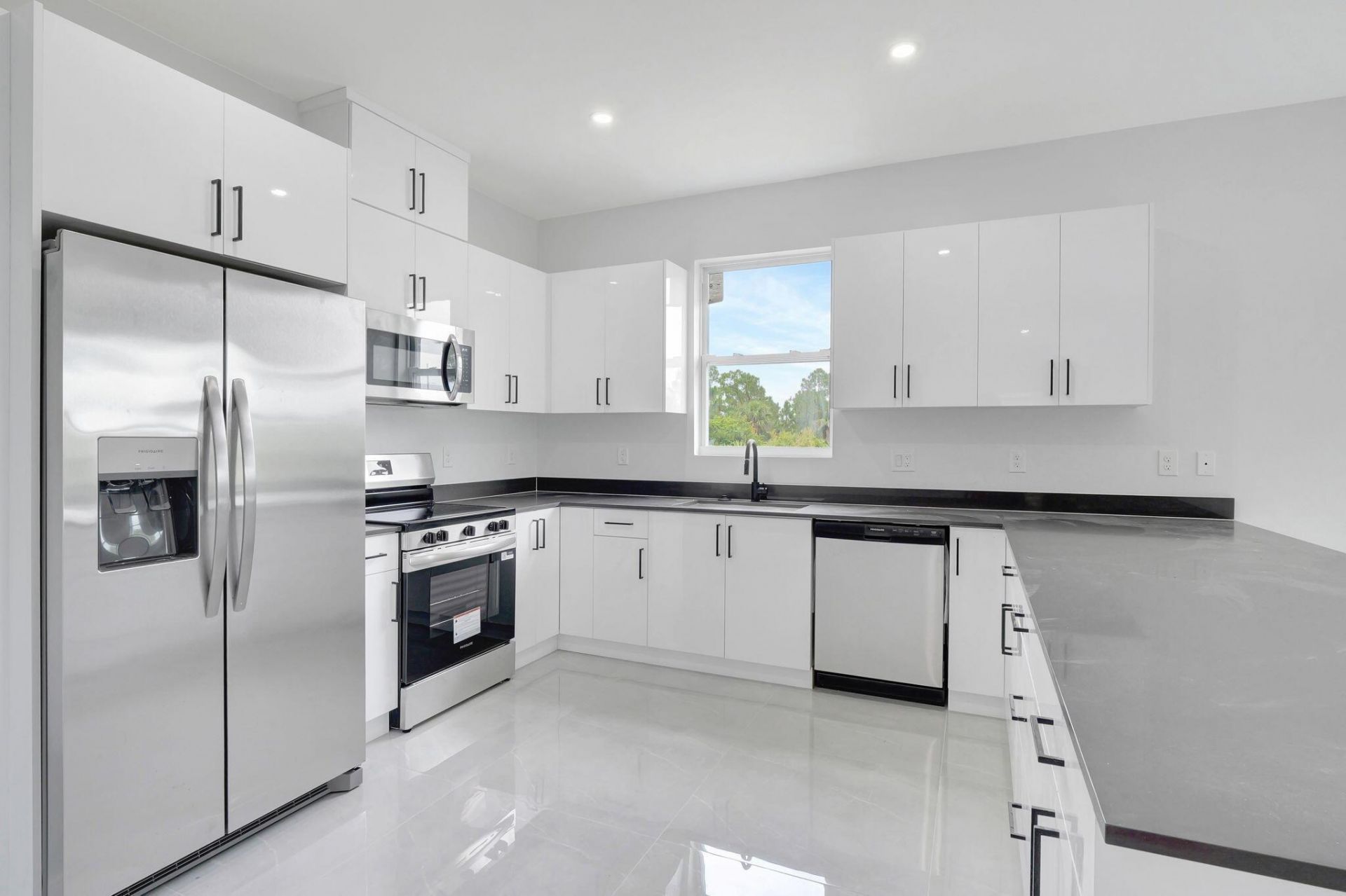 1072 Norton Avenue S, Lehigh Acres, FL 33974 Photo