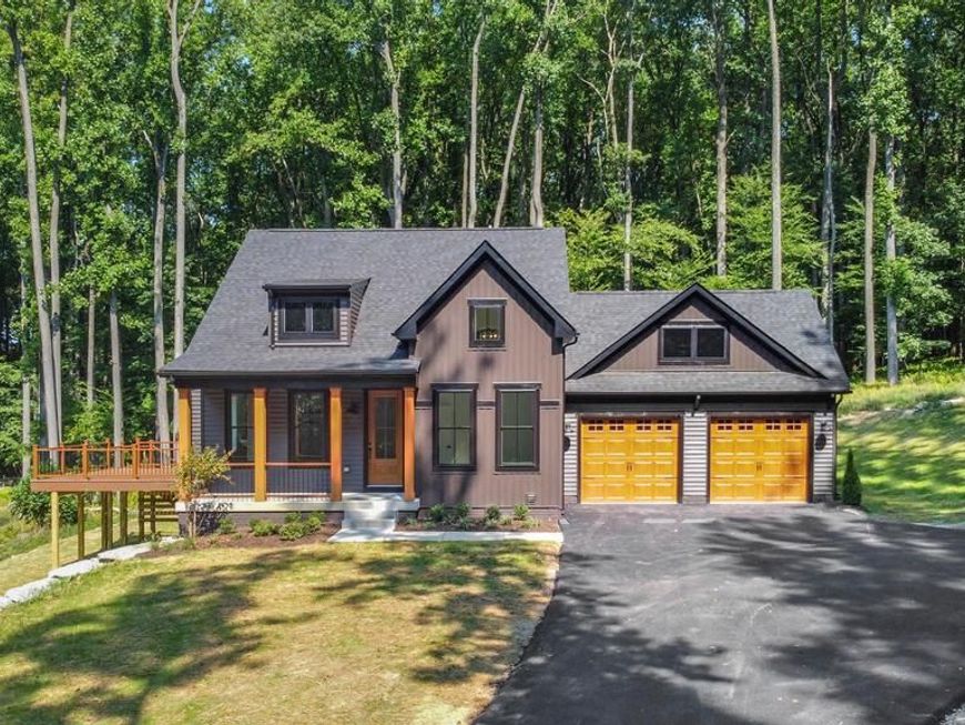 1401 Shannon Drive S, Greencastle, PA 17225 Main Photo