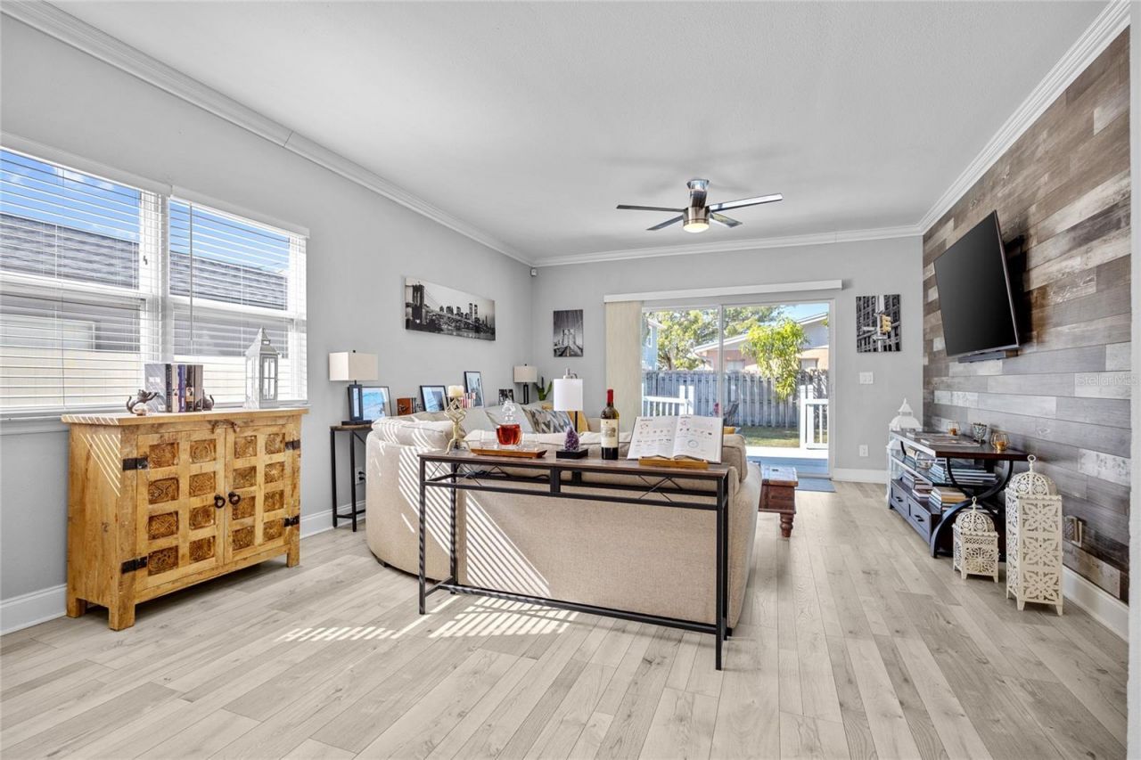 3110 15th Street N, Saint Petersburg, FL 33704 Photo