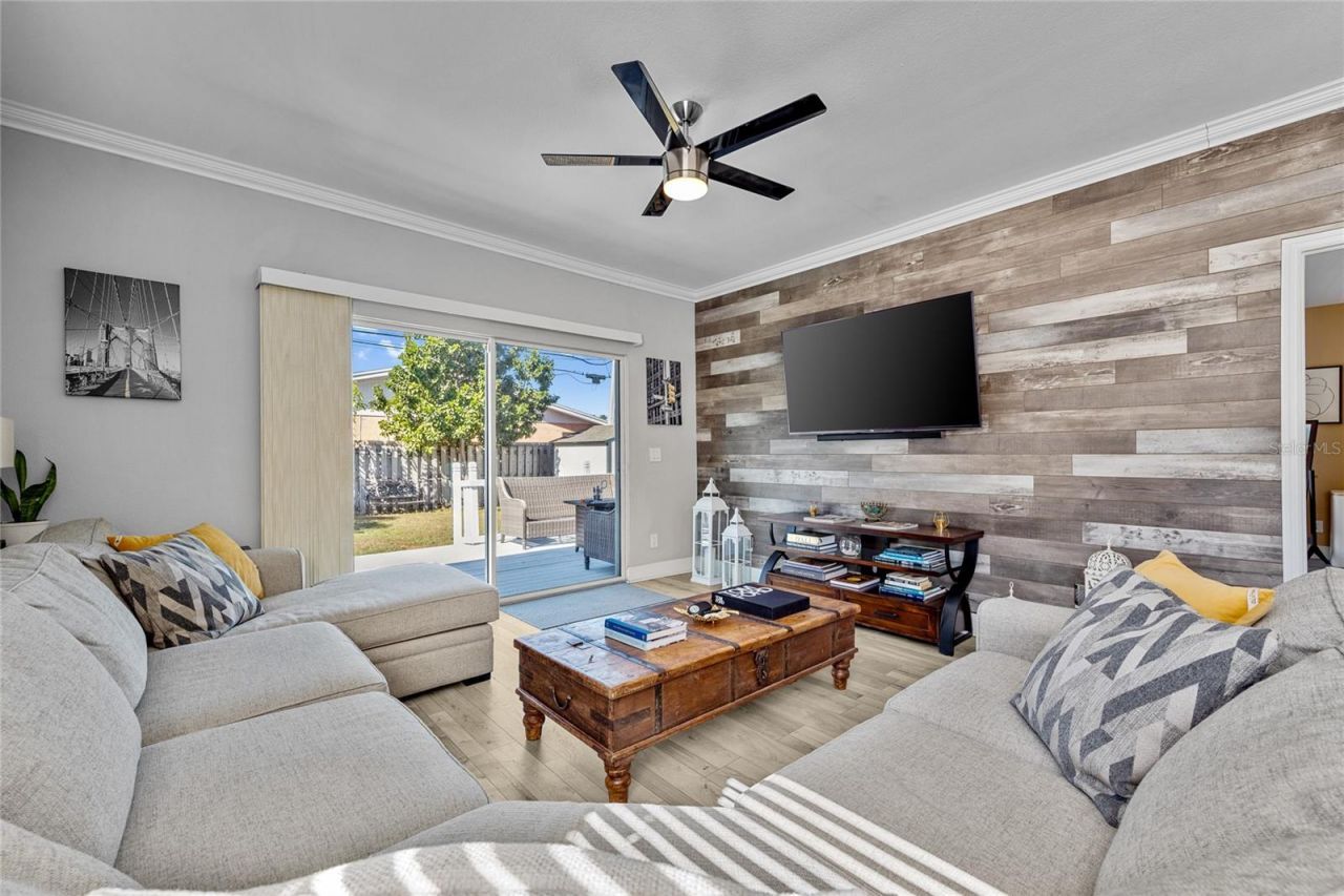 3110 15th Street N, Saint Petersburg, FL 33704 Photo