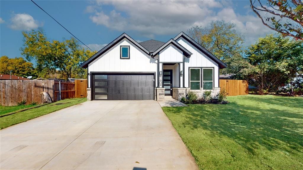 1609 Sharon Street, Arlington, TX 76010 Main Photo