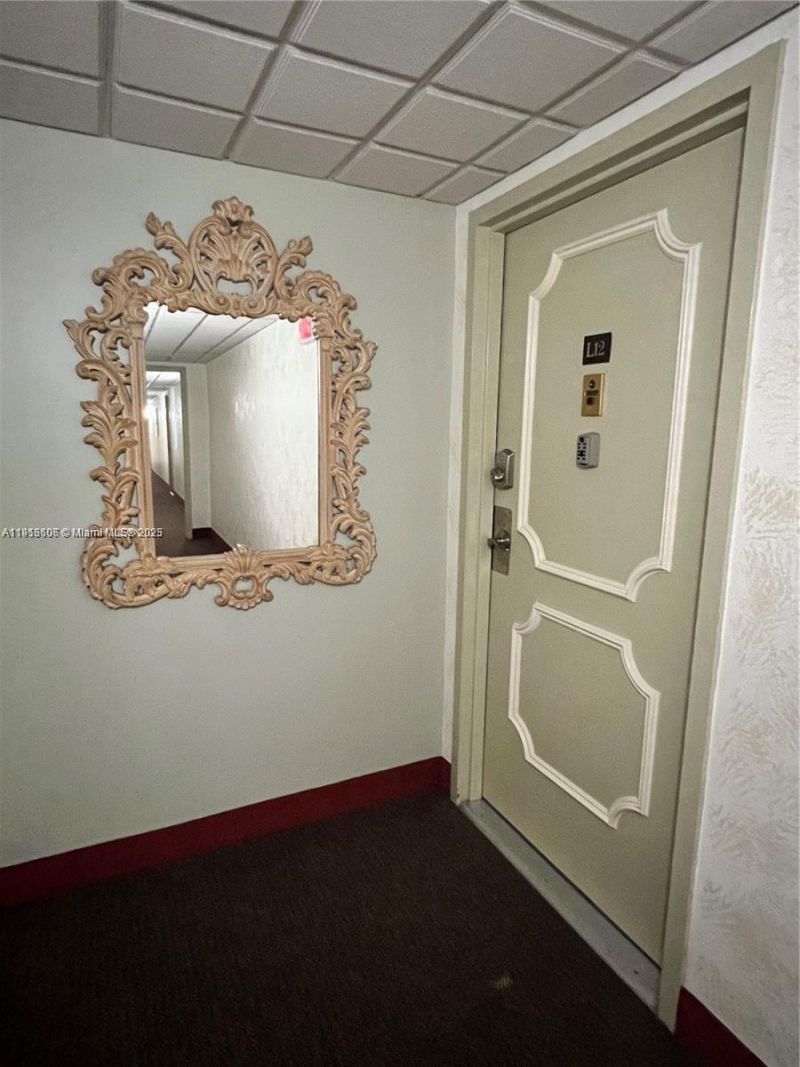 1300 Saint Charles Pl, Unit L12, Pembroke Pines, FL 33026 Photo