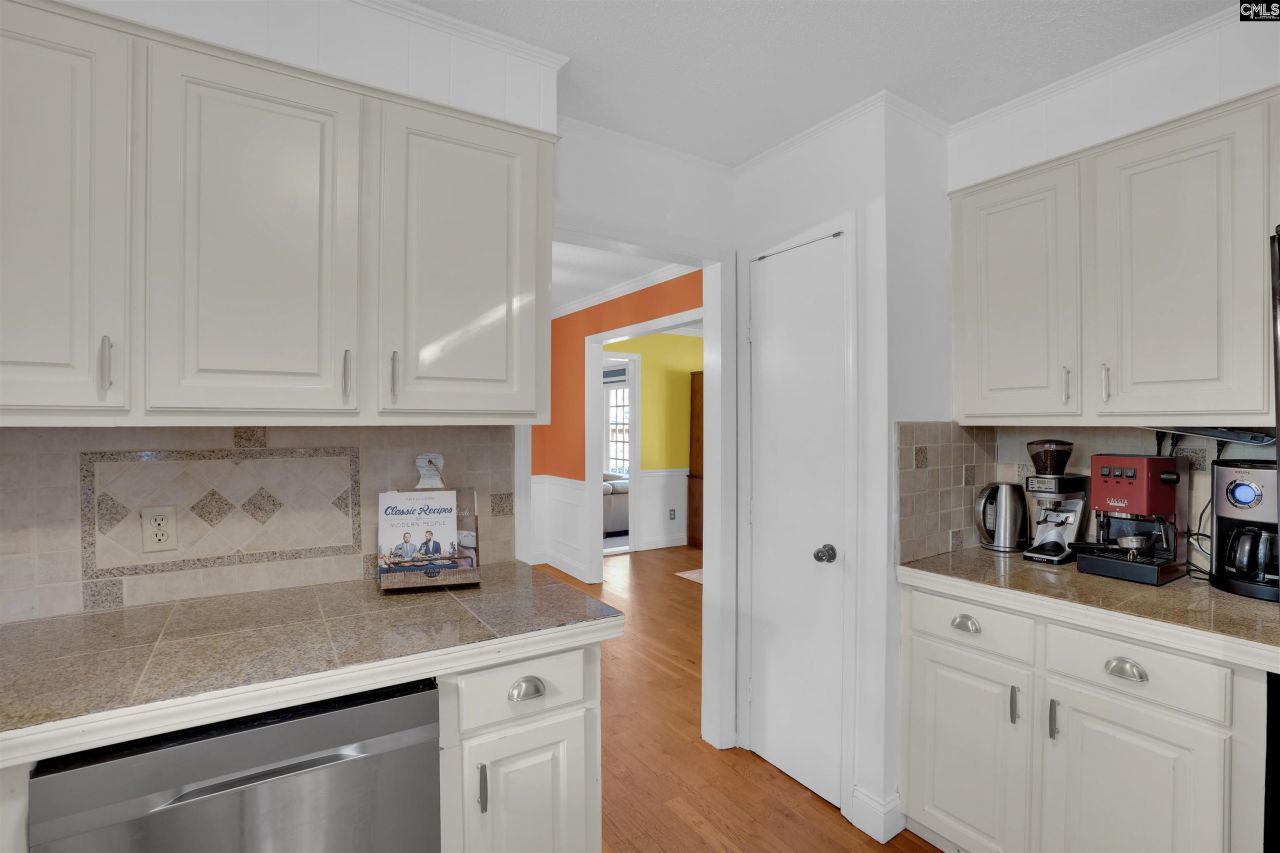 231 Rushing Wind Drive Photo 10