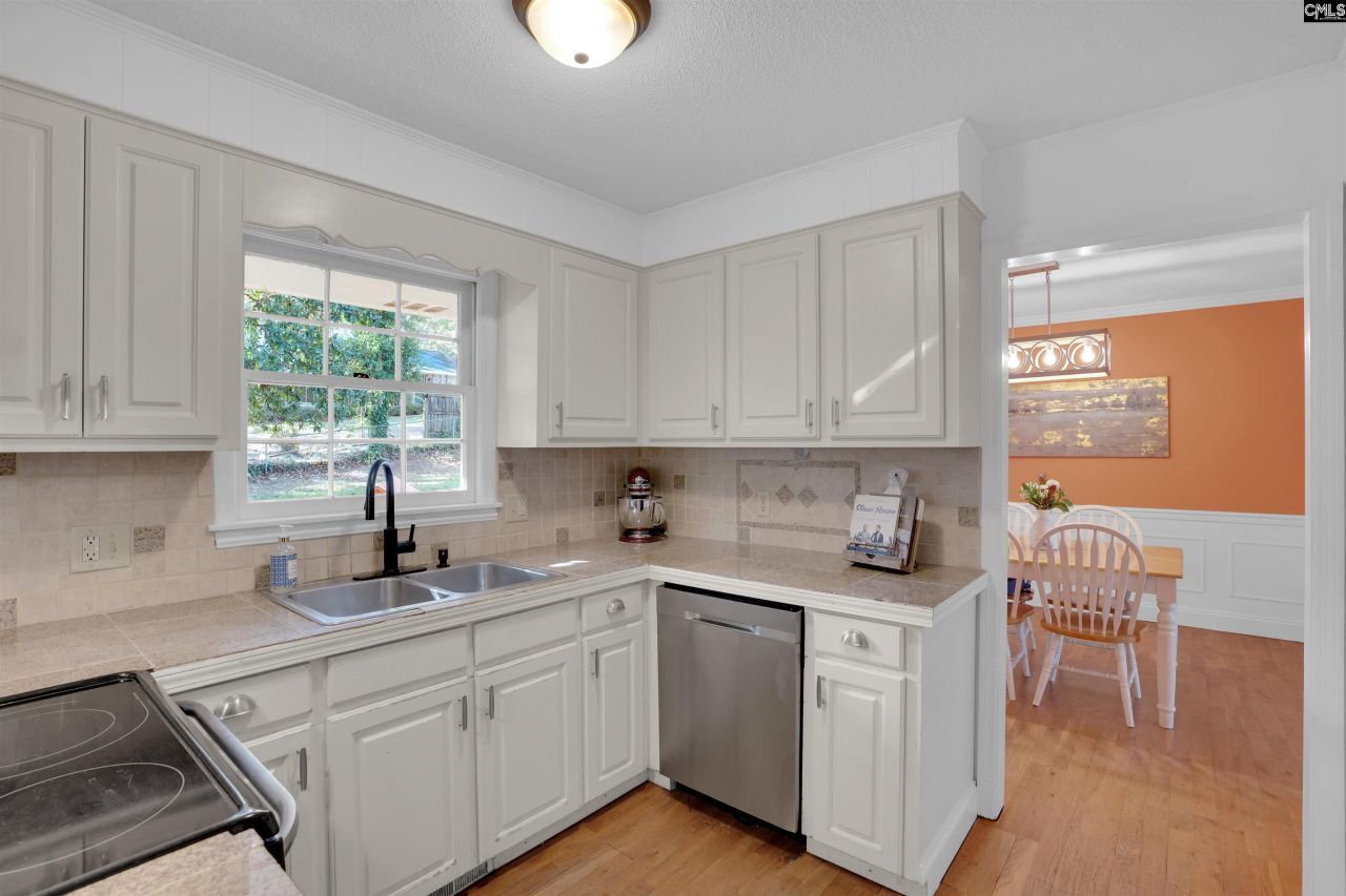 231 Rushing Wind Drive Photo 11