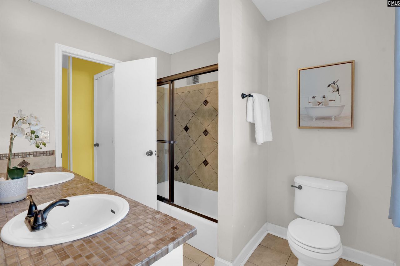 231 Rushing Wind Drive Photo 28