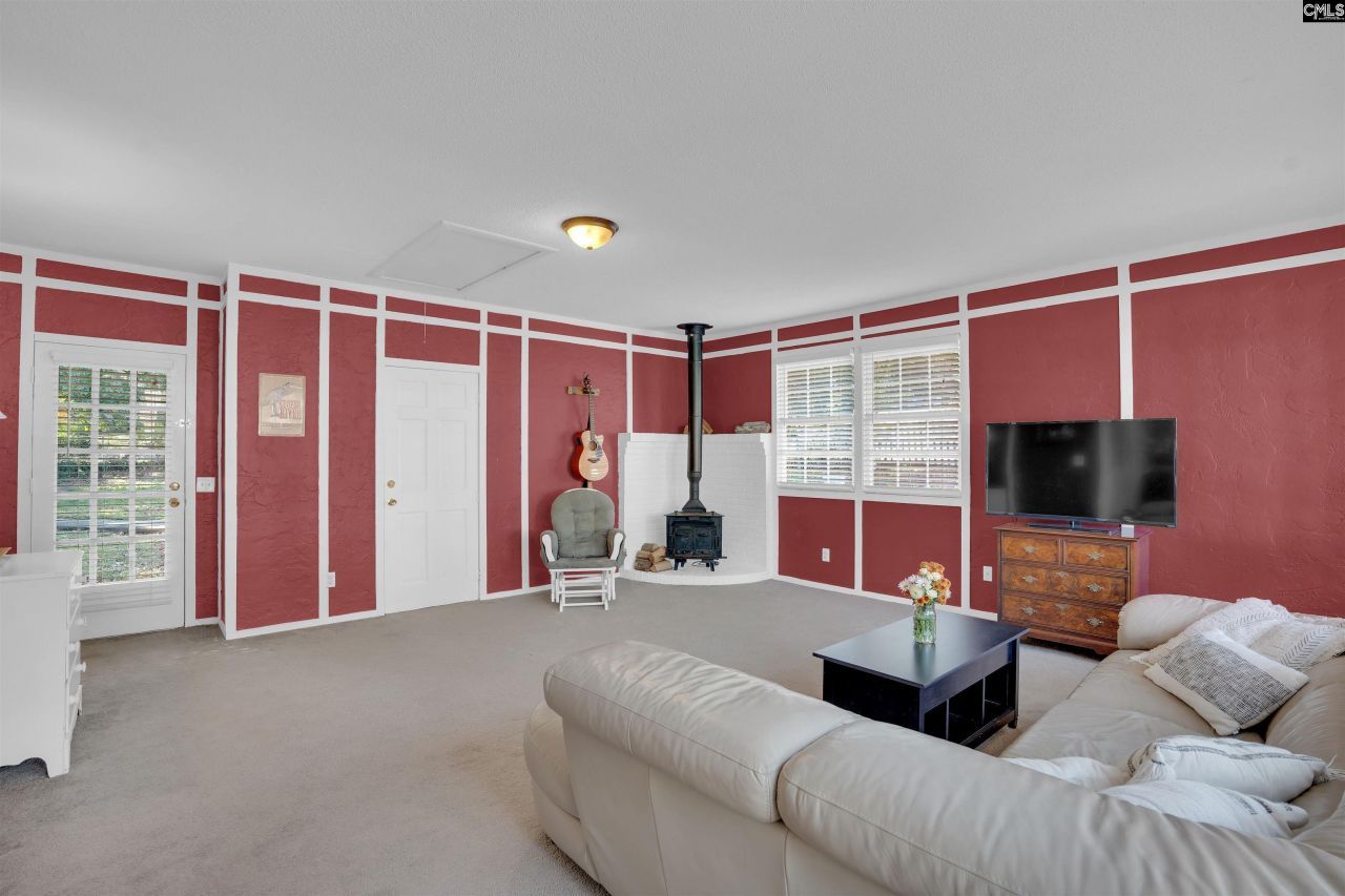 231 Rushing Wind Drive Photo 31