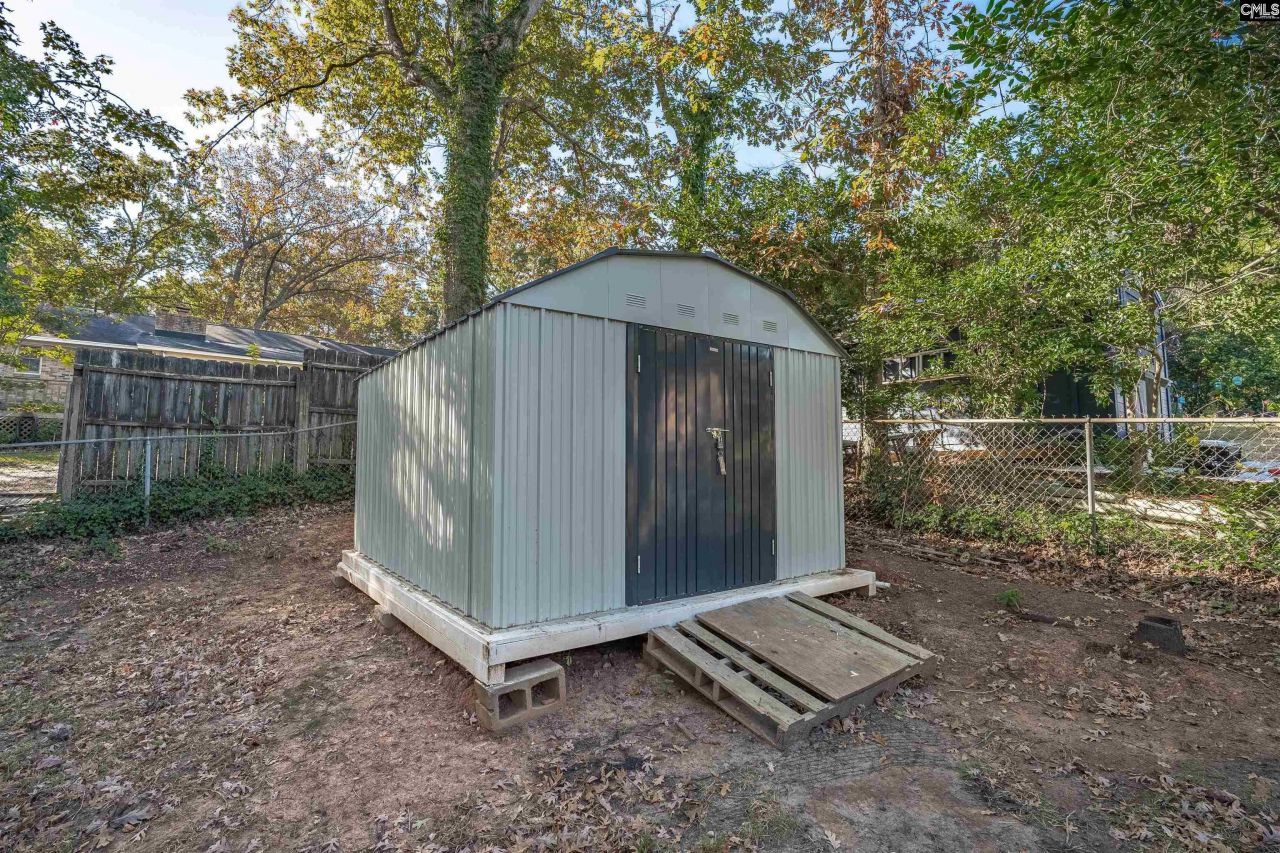 231 Rushing Wind Drive Photo 37