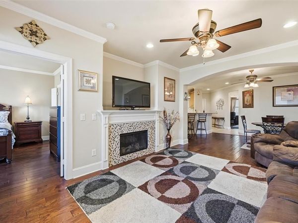 500 Waters Edge Drive, Unit 228, Lake Dallas, TX 75065