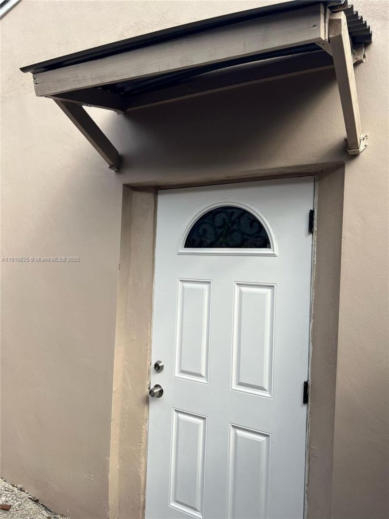 4121 SW 20th St, Unit 1, Fort Lauderdale, FL 33317 Photo