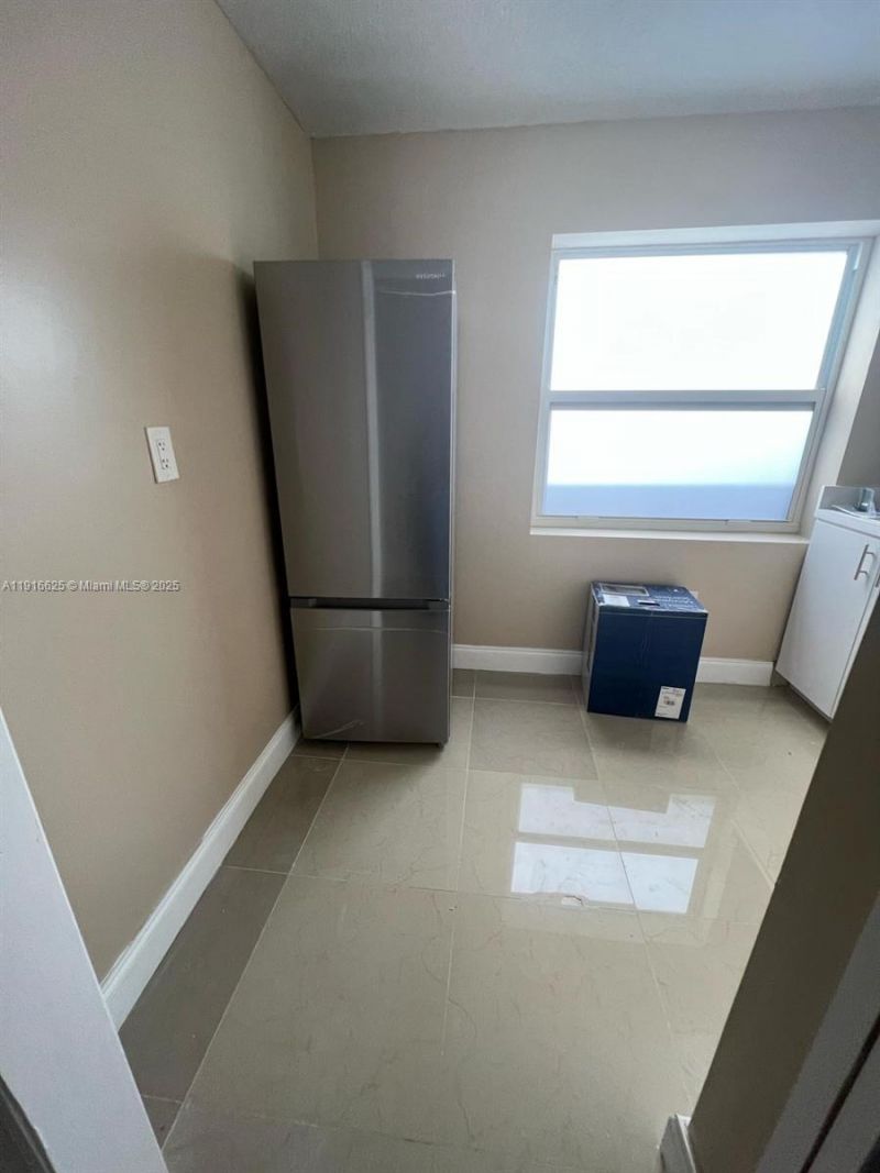 4121 SW 20th St, Unit 1, Fort Lauderdale, FL 33317 Photo