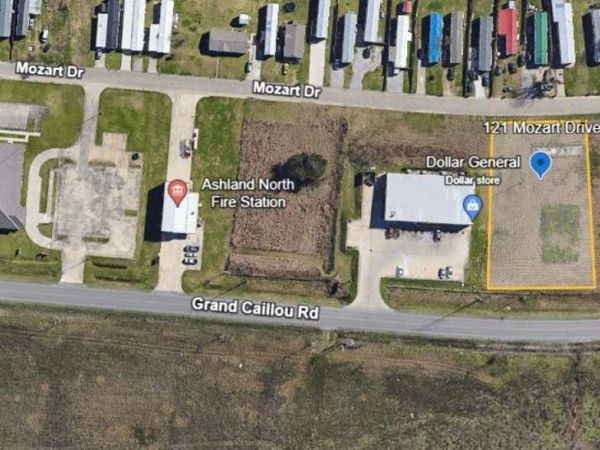 121 Mozart Drive, Houma, LA 70363