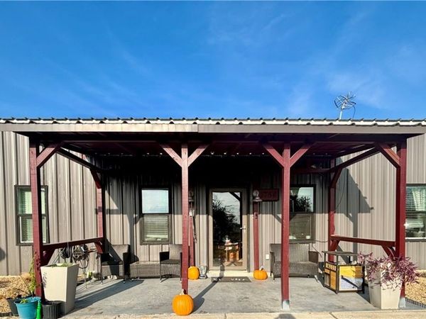 1754 W Big Elm Road , Troy, TX 76579