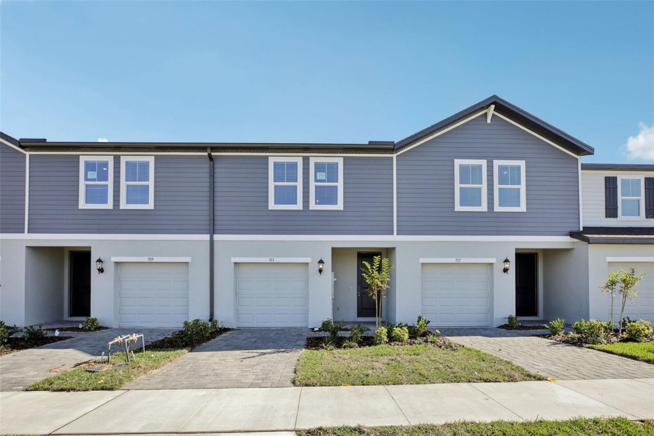 713 Spartina Way, Lady Lake, FL 32159 Main Photo