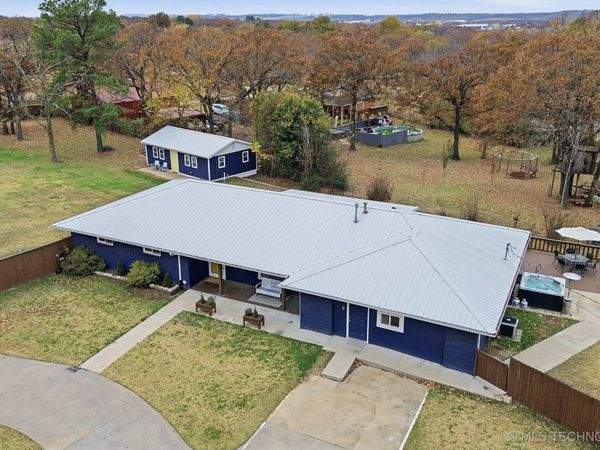 8402 S 67th West Avenue, Sapulpa, OK 74131