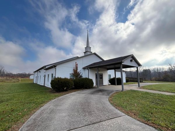 5010 State Route 13 NE, New Lexington, OH 43764