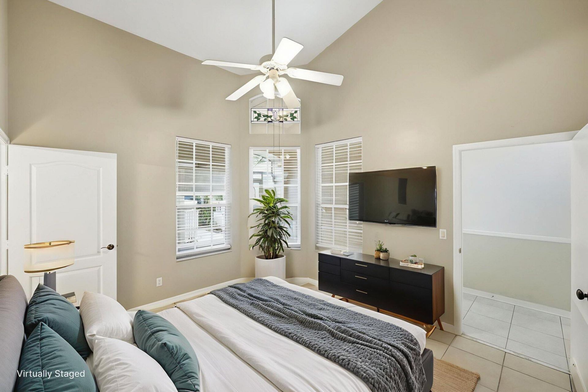 1657 SW Harbour Isles Circle, Port Saint Lucie, FL 34986 Photo