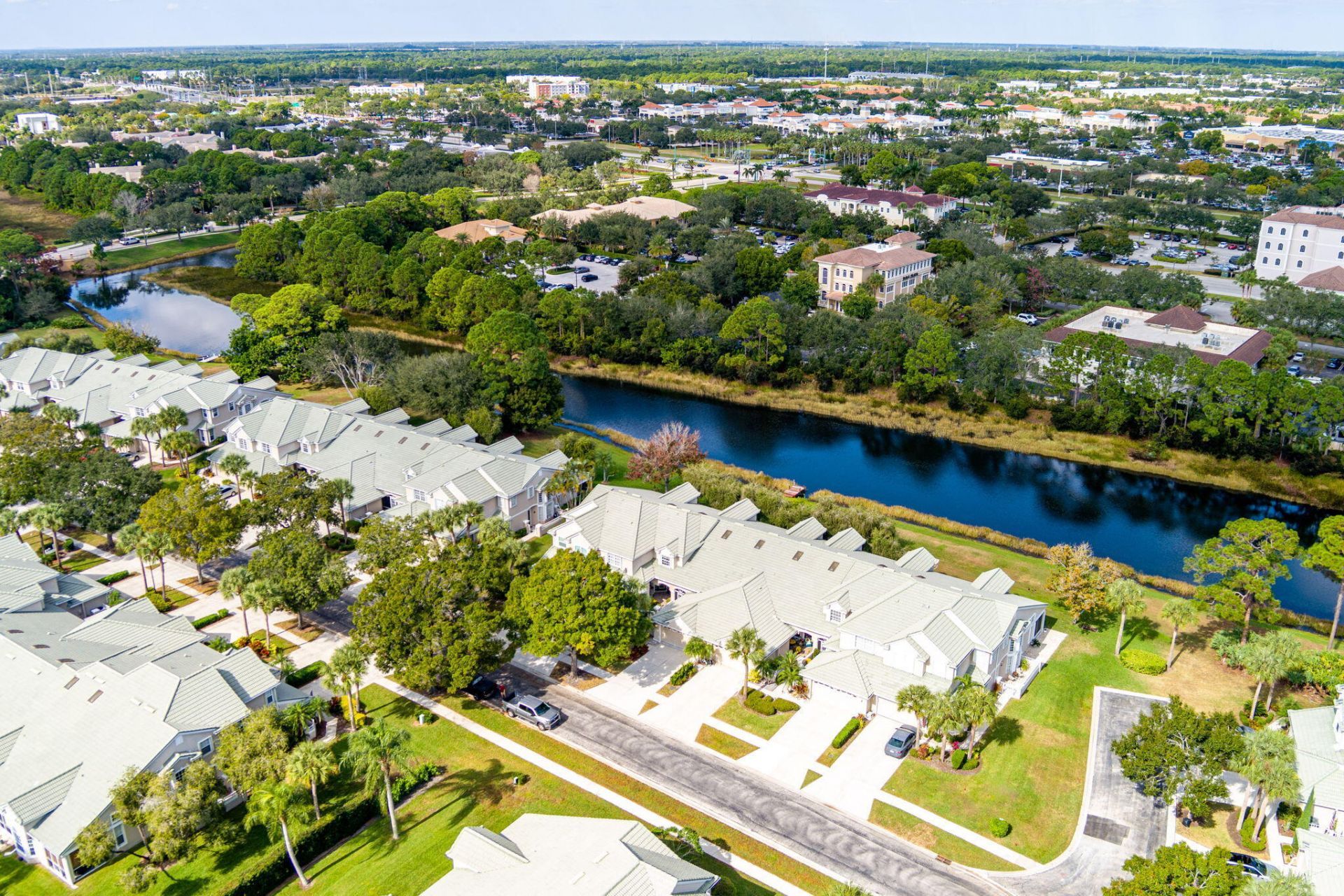 1657 SW Harbour Isles Circle, Port Saint Lucie, FL 34986 Photo