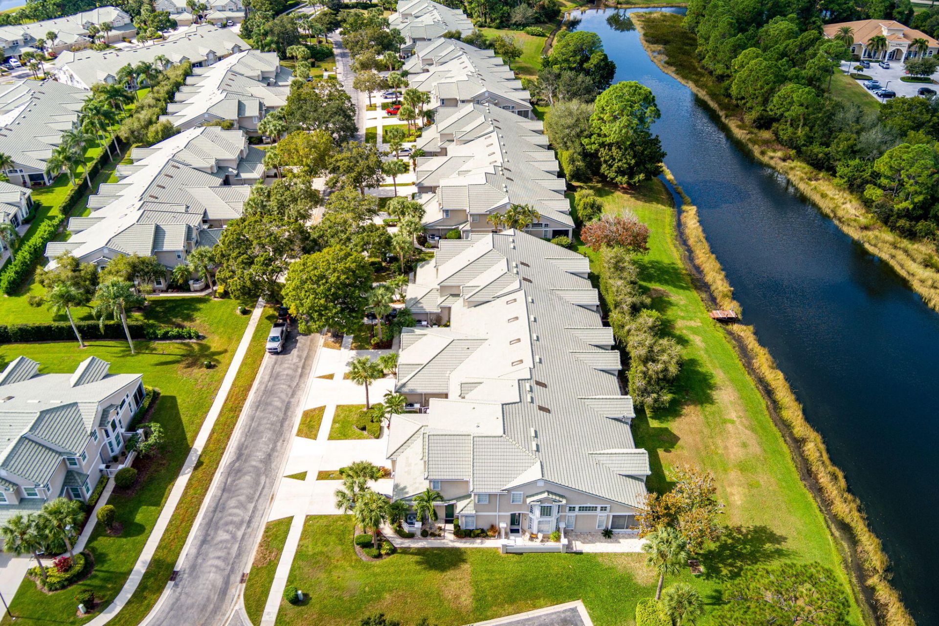 1657 SW Harbour Isles Circle, Port Saint Lucie, FL 34986 Photo