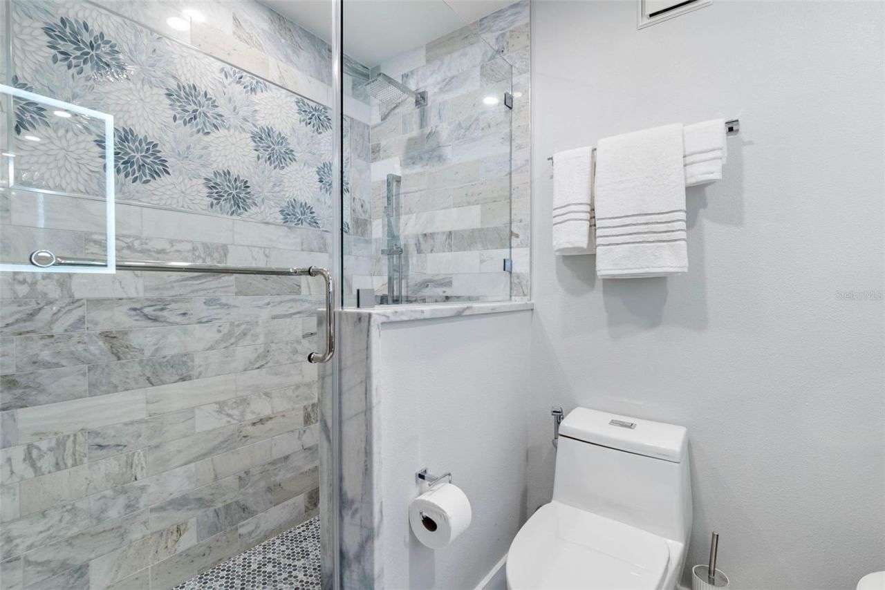 1848 Shore Drive S, Unit 501, South Pasadena, FL 33707 Photo