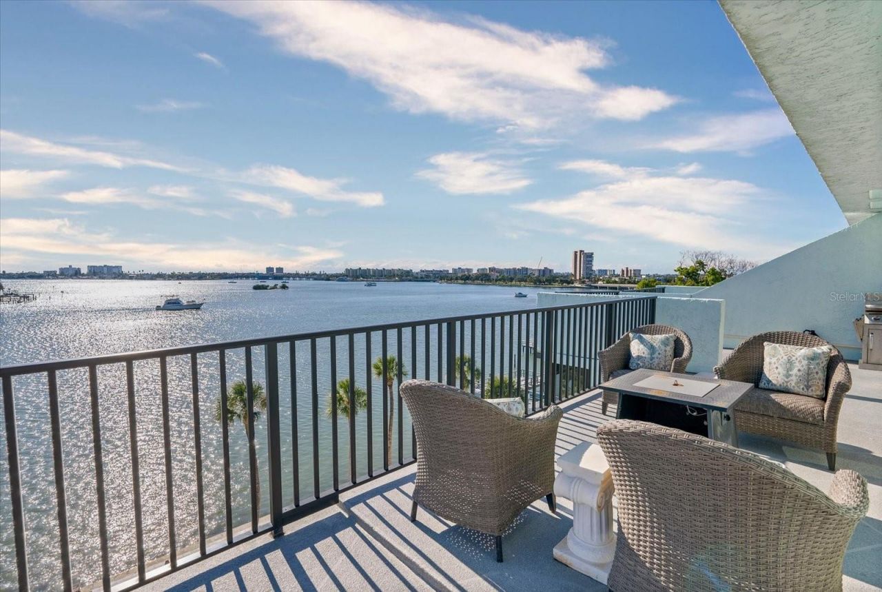 1848 Shore Drive S, Unit 501, South Pasadena, FL 33707 Photo