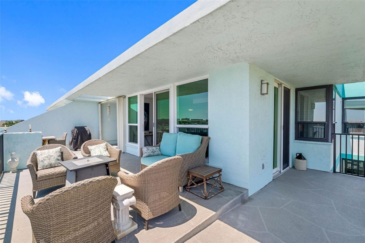 1848 Shore Drive S, Unit 501, South Pasadena, FL 33707 Photo