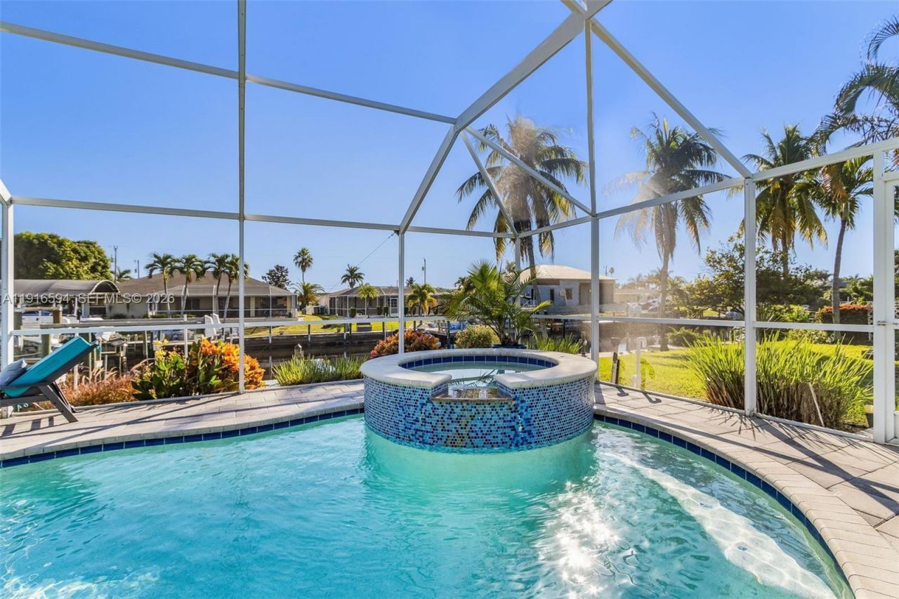 3005 SE 18th, Cape Coral, FL 33904 Photo