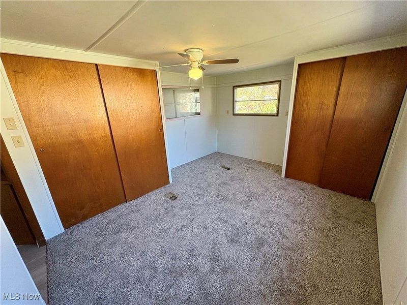 20 Van Ess Drive, Olmsted Falls, OH 44138 Photo 17