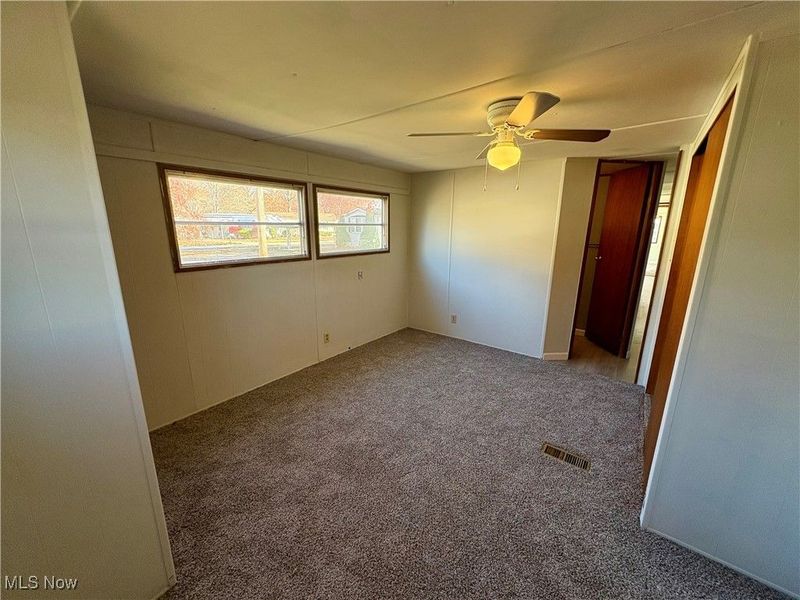 20 Van Ess Drive, Olmsted Falls, OH 44138 Photo 18
