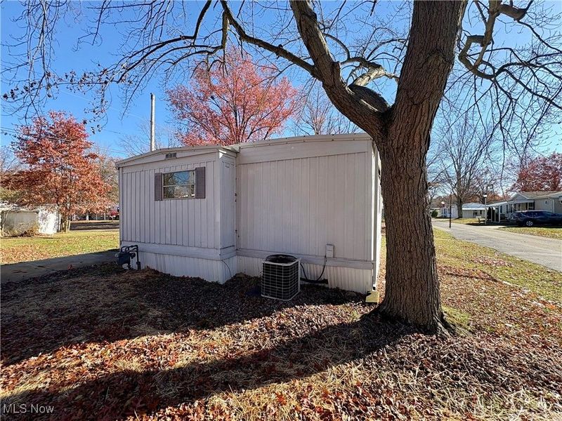 20 Van Ess Drive, Olmsted Falls, OH 44138 Photo 30