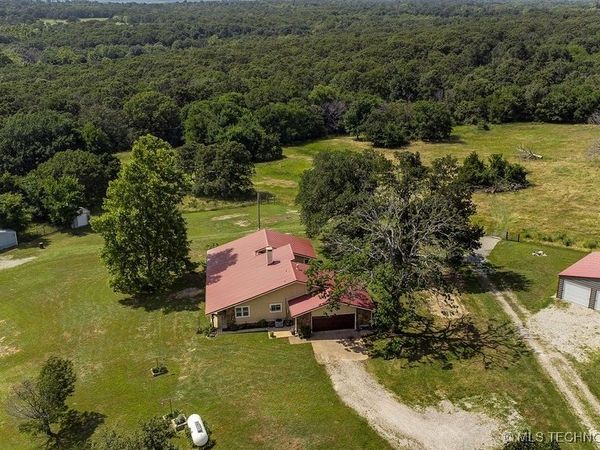 20700 E 420 Road, Claremore, OK 74017