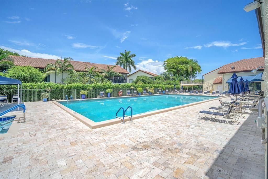 10851 Palm Lake Avenue, Unit 201, Boynton Beach, FL 33437 Photo