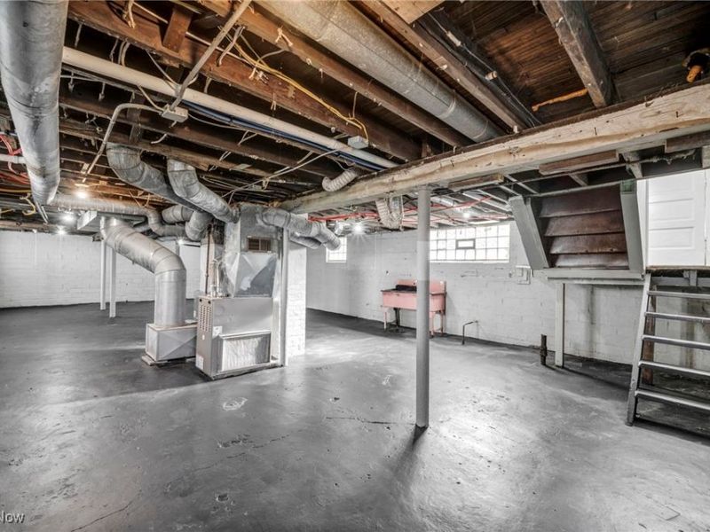 3610 E 140th Street, Cleveland, OH 44120 Photo 21